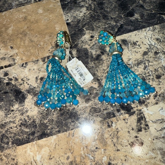 Kendra Scott Cecily Clip On Earrings in Teal Agate - Picture 8 of 13